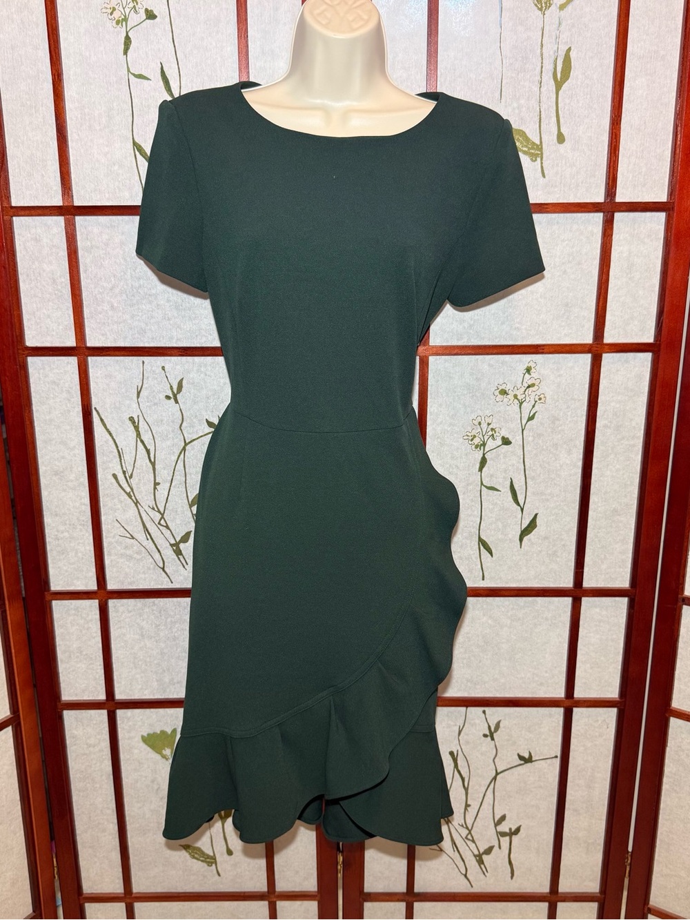Calvin Klein Ruffle Hem Fit and flare wrapping flounce Dress Green size 8